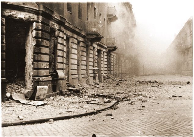 Ruins in the warsaw ghetto